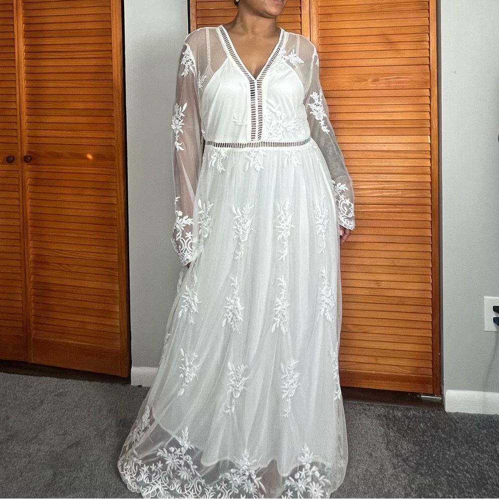 Sheer Lace Long-Sleeve White Maxi Dress with V-Neck